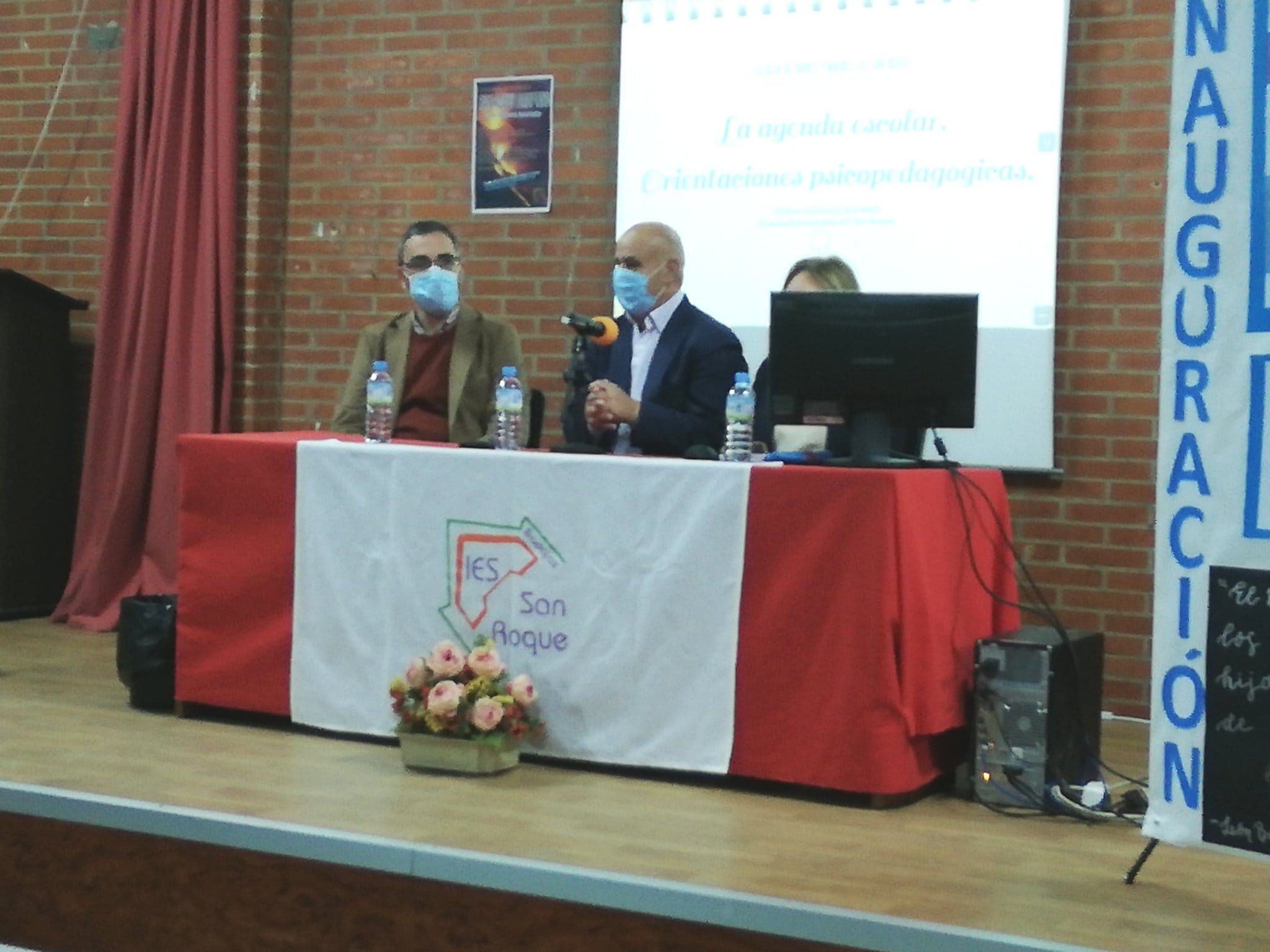 EscuelaPyM1